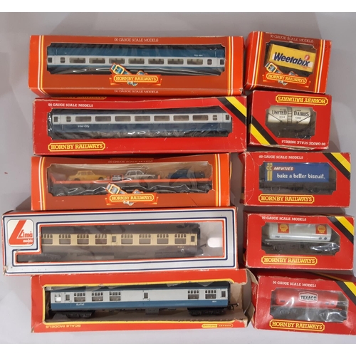 1735 - A large collection of mainly Hornby 00 gauge railway models including Local Freight box set R1085, d... 