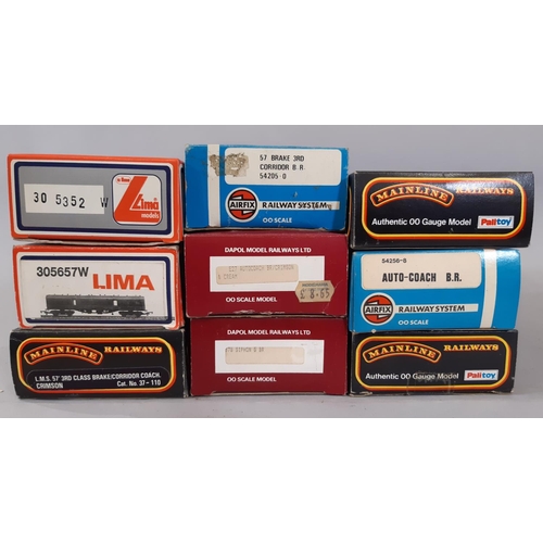 1739 - 00 gauge model railway coaches by Triang, Airfix, Lima, Mainline etc including 9 with boxes, 3 unbox... 