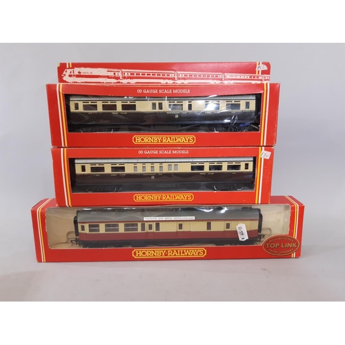 1740 - 14 coaches by Hornby including 3 southern rail coaches in Malachite livery R445, 486 and 487, a BR C... 