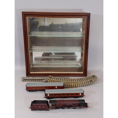 1752 - Hornby 00 gauge LMS train set EDL2 'Duchess of Atholl' (no box lid) together with a glazed display c... 