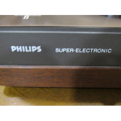 1166 - A collection of vintage electronic ware including a Philips stereo tuner number 186, a Philips casse... 