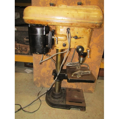 1085 - A Fobco Star pillar drill fitted with the cub electric motor