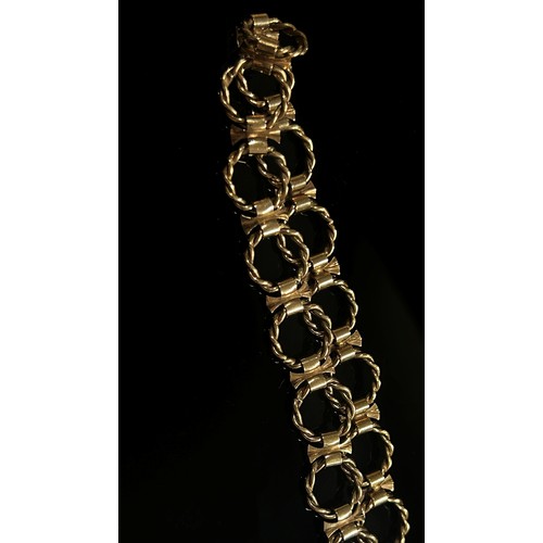 293 - Vintage 9ct fancy link bracelet with heart padlock clasp, 10.8g