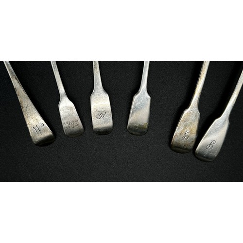 169 - A silver group of twelve mustard spoons in mixed designs, 4.8 ozs approximately