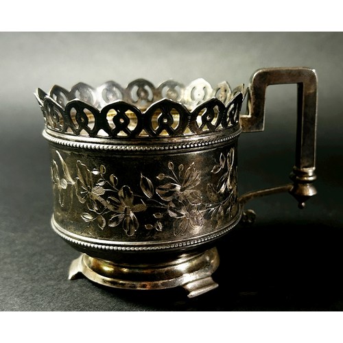 191 - Russian silver tea glass holder and a cased set of six teaspoons, 6.9 ozs approximately