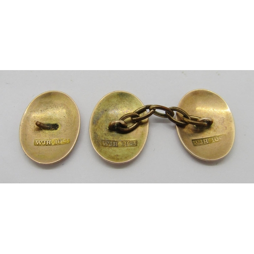 327 - Group of antique gold dress jewellery comprising a pair of 9ct cufflinks with engraved thistles, mak... 