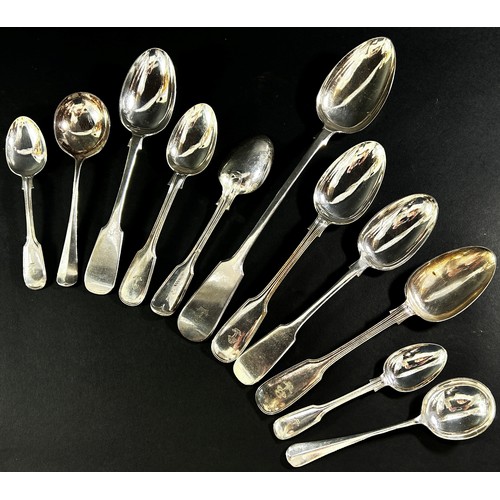 262 - A Quality Quantity of Victorian silver-plated cutlery with armorial crest and further stamped Reeves... 