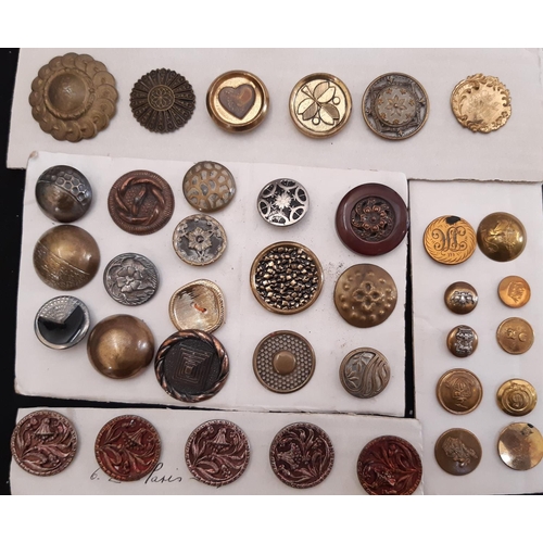 774 - A large collection of good quality decorative and pictorial metal buttons including buttons with a h... 