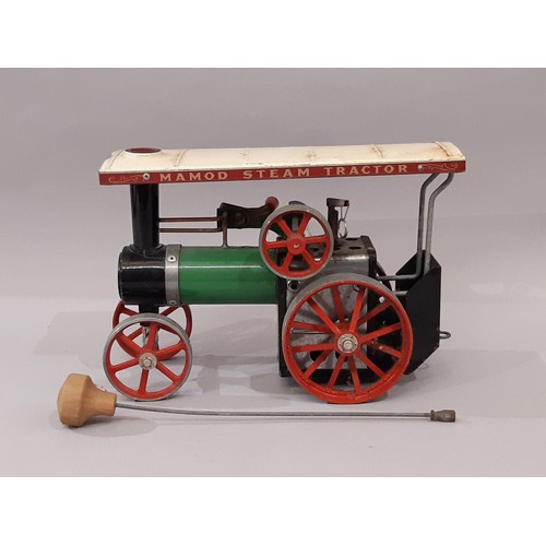 810 - Mamod Steam tractor TE1A with reversing action, 
 no box