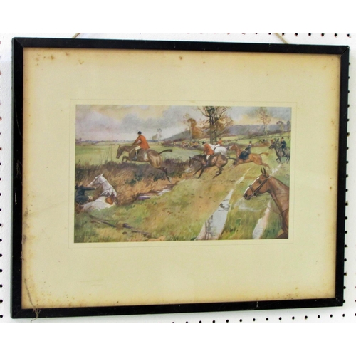 1554 - Lionel Edwards (British, 1878-1966) - Two hunting prints: 'The Dumfriesshire at Ecclefechan' signed ... 