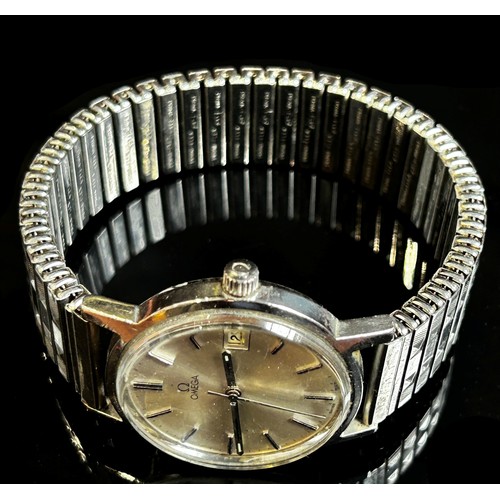 429 - Omega: a gentleman’s vintage stainless steel wristwatch, the silvered dial with date aperture and ba... 