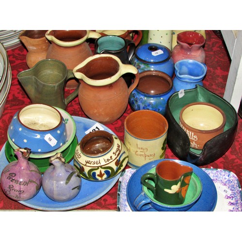 121 - A mixed group of British studio pottery, jugs etc to include Torquay and other examples