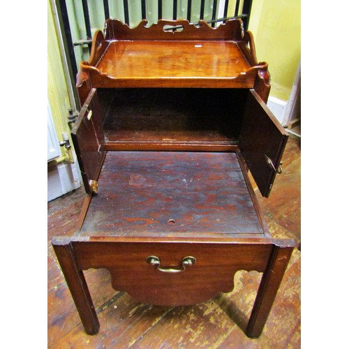 1372 - A Georgian mahogany tray top commode, enclosed by two doors on moulded supports, 56cm wide x 48cm de... 