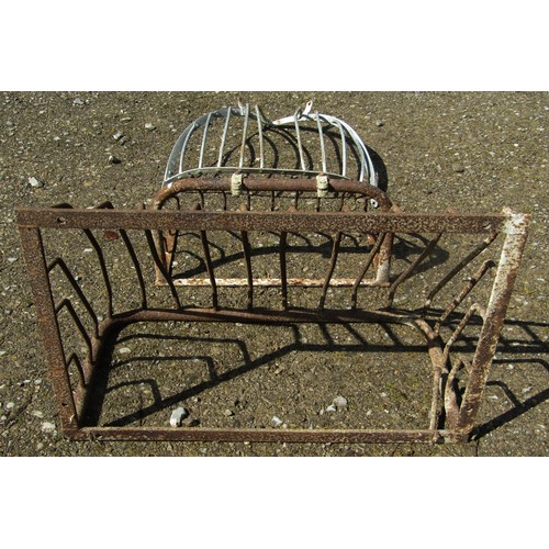 172 - Two vintage iron wall mounted  stable mangers of varying size, the largest 61 cm high x 92 cm wide t... 