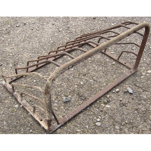 172 - Two vintage iron wall mounted  stable mangers of varying size, the largest 61 cm high x 92 cm wide t... 