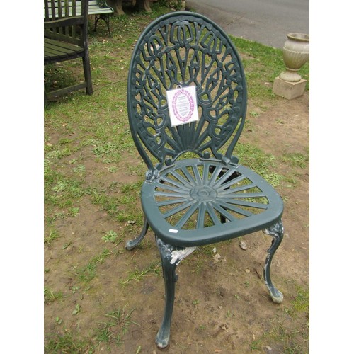 271 - A heavy gauge green painted cast alloy five piece garden terrace set comprising oval two tier table ... 