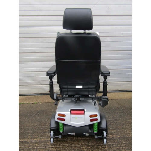 561 - A Quingo Vitess II Mobility Scooter like new condition with only 17 hours on the clock, pair of bran... 