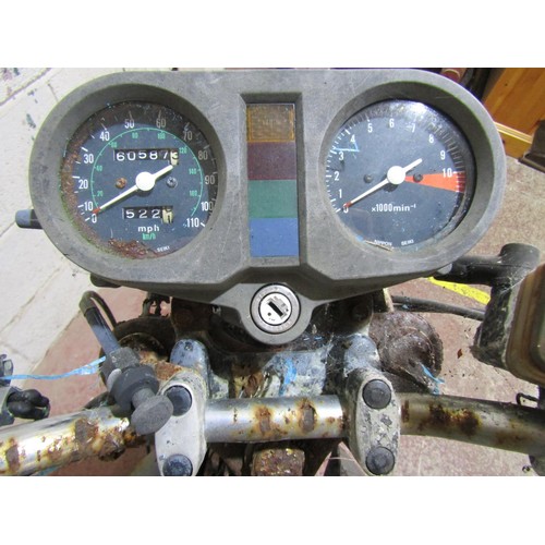 565 - A Honda CB motorcycle, 395 CC, registration number EHU 303W, sold with V5C log book, date of first r... 