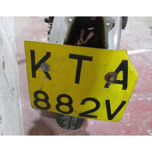 570 - A Suzuki motorcycle, registration number KTA 882v (no V5C logbook)

Sold without reserve.

Not curre... 