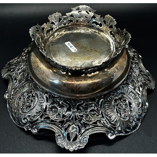 143 - A late Victorian silver dish with pierced floral sides, London 1895, makers marks rubbed, 17cm diame... 