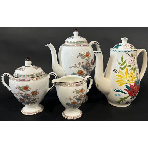 61 - A collection of Shelley blue daisy pattern teaware, a Wedgwood Kutani Crane coffee pot and sucrier a... 