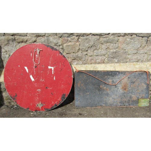 1005 - Two salvaged enamel street signs, Cahors 18k, 95cm x 45cm, together with a NO ENTRY sign, 76cm diame... 