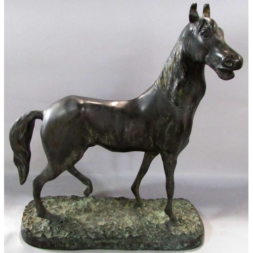 560 - A bronze study of horse, alert, with ears pricked, 38.5 cm high x 33cm (plinth)