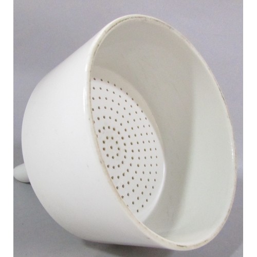 567 - An early to mid 20th century Royal Worcester white ironstone filtering funnel, stamp smudged 13cm di... 