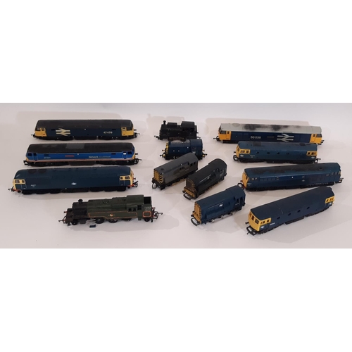 861 - A collection of thirteen 00 gauge unboxed  locomotives including 50038 'Formidable' by Lima (weather... 