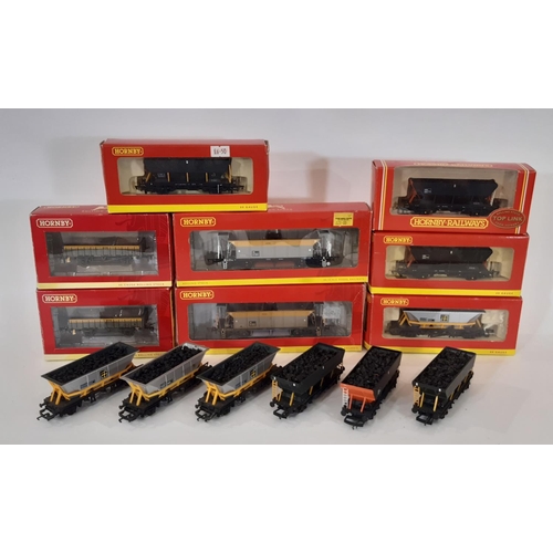 864 - Fourteen 00 gauge rail hopper wagons including boxed Hornby R6621 x2, R6083, R6049, R033, R6288F x2,... 