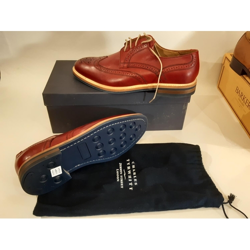 927 - 7 pairs of good quality men's shoes/boots/brogues all boxed and appear unworn including shoes by Jon... 