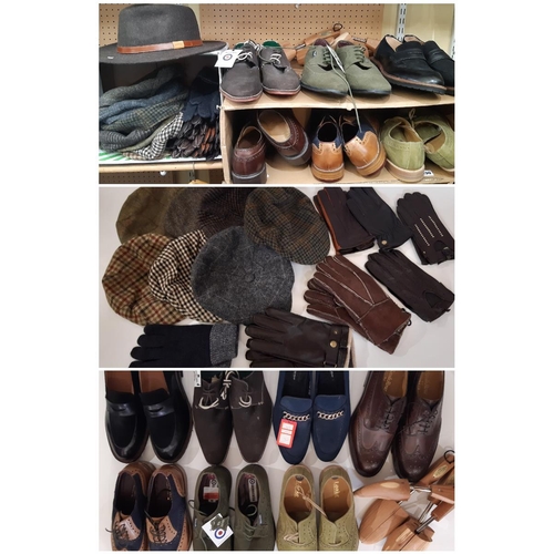 930 - Men's hats, gloves and shoes comprising an Orvis felt trilby hat XL (as new with tags), 6 tweed flat... 