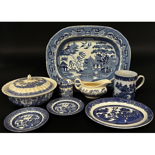 71 - A collection of mixed ceramics to include Willow Pattern and others (Crown Staffordshire, Wood & Son... 