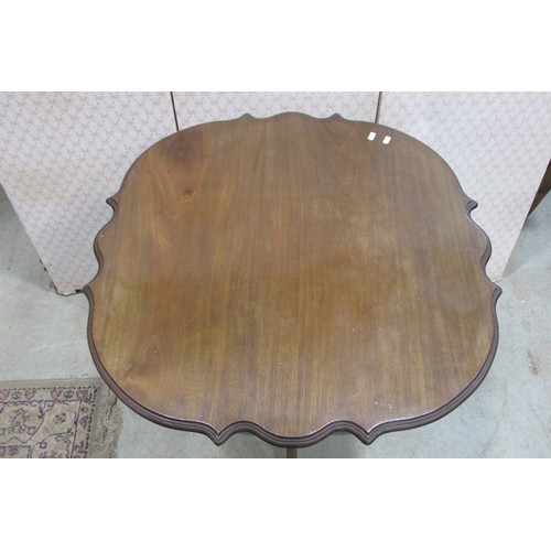 1111 - A pie crust top table together with Indian octagonal table