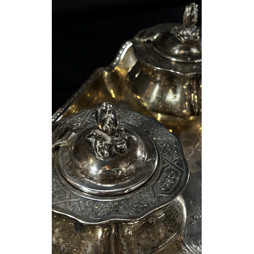 242 - A partners silver pen and ink stand with original glass wells, London 1895 maker Carrington & Co, 33... 