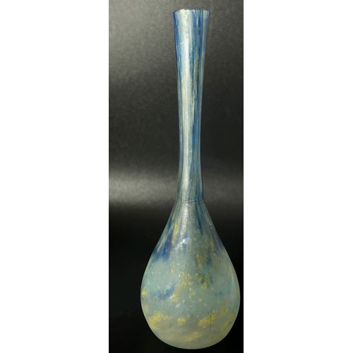 147 - A Daum Nancy Miniature Art Glass Soliflor Bud Vase, circa 1920’s - 30’s, signed Daum Nancy, 16cm tal... 