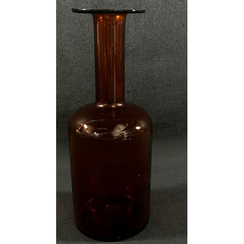 166 - A Holmegaard amber glass vase designed by Otto Brauer, 25cm high.