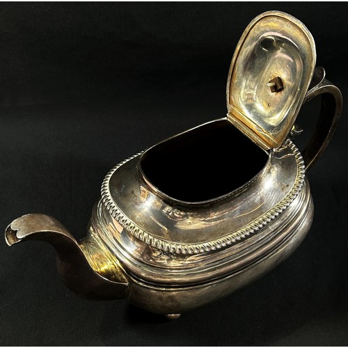 253 - A 19th century silver teapot all hallmarks rubbed, 19.4oz approximately
Ivory licence reference: NGH... 