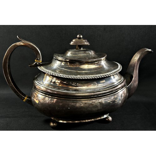 253 - A 19th century silver teapot all hallmarks rubbed, 19.4oz approximately
Ivory licence reference: NGH... 