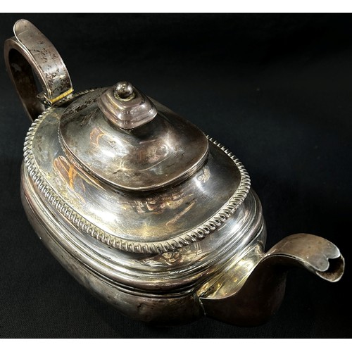 253 - A 19th century silver teapot all hallmarks rubbed, 19.4oz approximately
Ivory licence reference: NGH... 