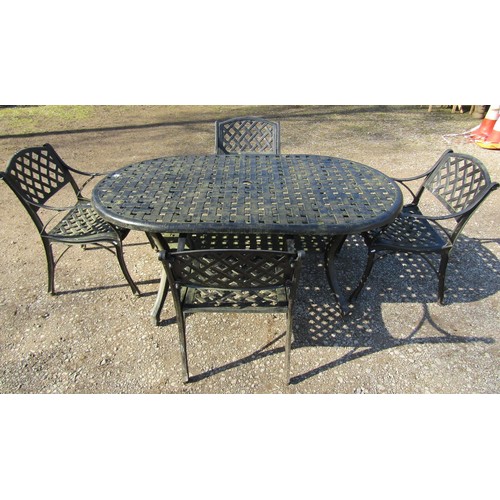 1009 - A good quality contemporary heavy gauge cast alloy five piece garden terrace set comprising oval two... 