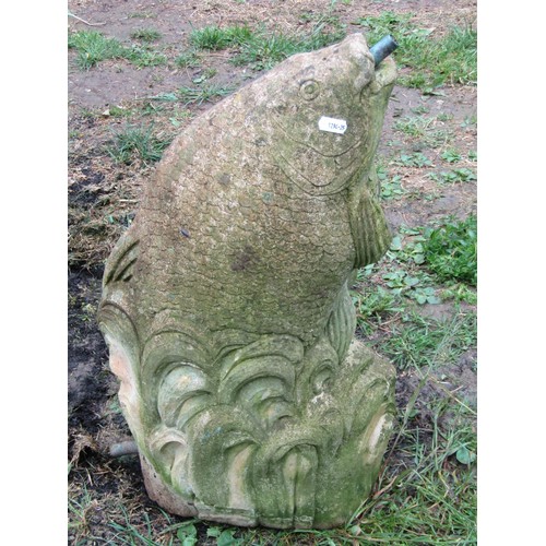 1146 - A weathered cast composition garden water feature in the form of a leaping fish/carp 56 cm high