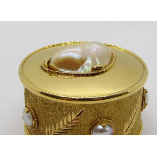 404 - Circular yellow metal (believed to be high carat gold) trinket box set with a baroque blister pearl ... 