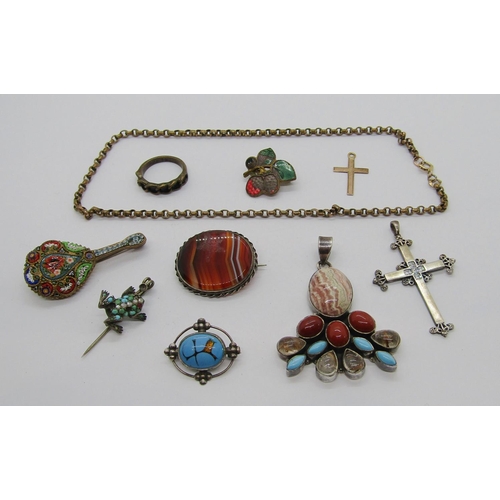 417 - Small mixed group of jewellery to include an antique 800 silver frog brooch set with turquoise and s... 