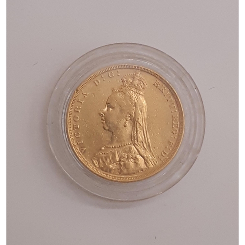 827 - Victoria (1837 - 1901) A gold full sovereign coin, 1888 (sealed in Stanley Gibbons 22mm coin protect... 