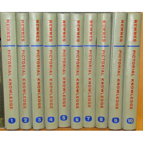 677 - Ten volumes of Newnes Pictorial Knowledge, a mid 20th century illustrated encyclopaedia