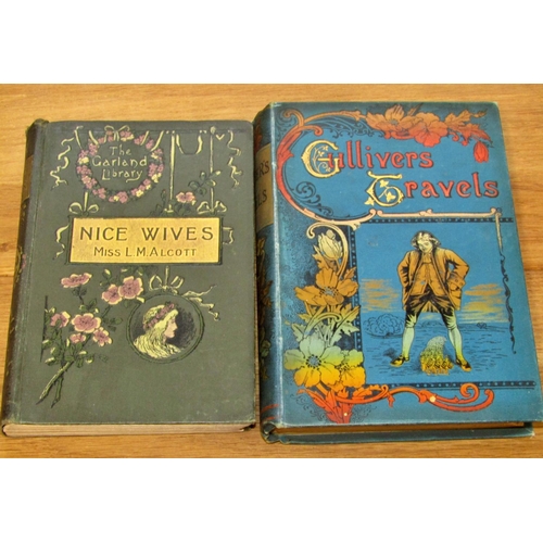 690 - A large library of children's books / annuals etc together with some illustrated classics including ... 