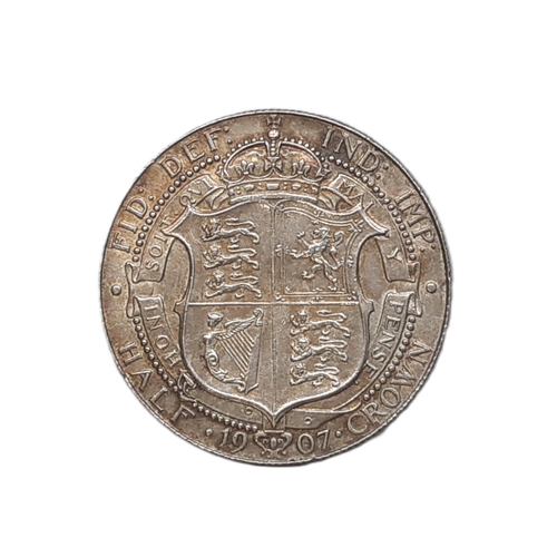 927 - Edward VII (1901 - 1910) A silver half crown coin, 1907.