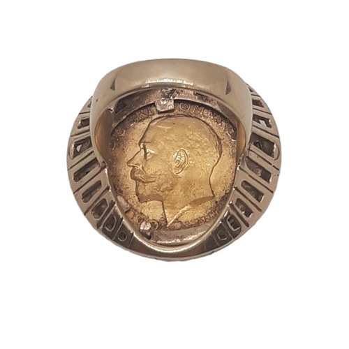 863 - George V (1910 - 1936) A gold full sovereign coin, 1912, mounted in 9ct yellow gold as a ring, 16g (... 