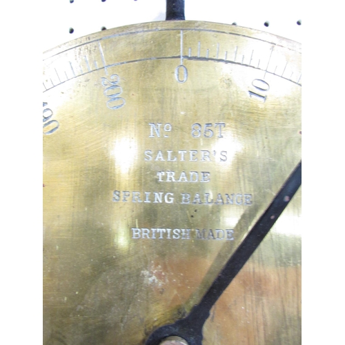 525 - A Vintage Salter’s Trade Spring Balance, up to 200lbs